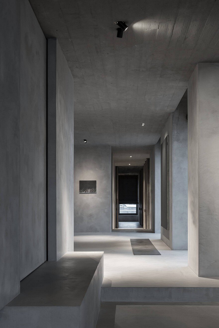 Concrete Penthouse in Antwerp by Vincent Van Duysen 4