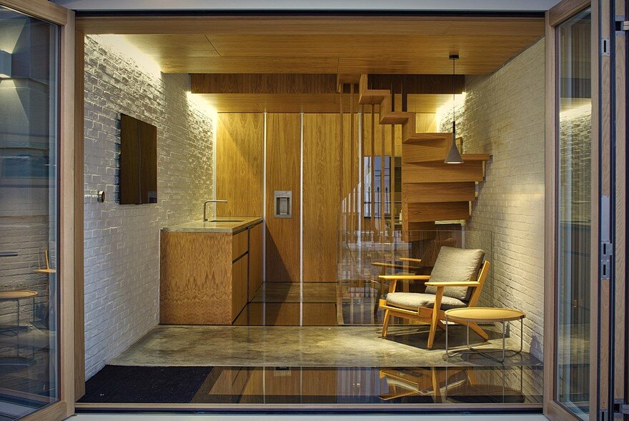 London Modern Mews House by Coffey Architects 1
