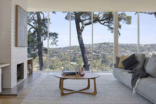 Newtown House Renovation of a mid-century house by Hindley & Co 2