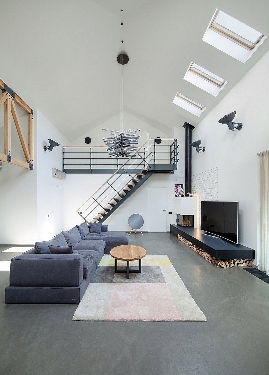 Old Suburban House Transformed Into Contemporary Cozy Home 1