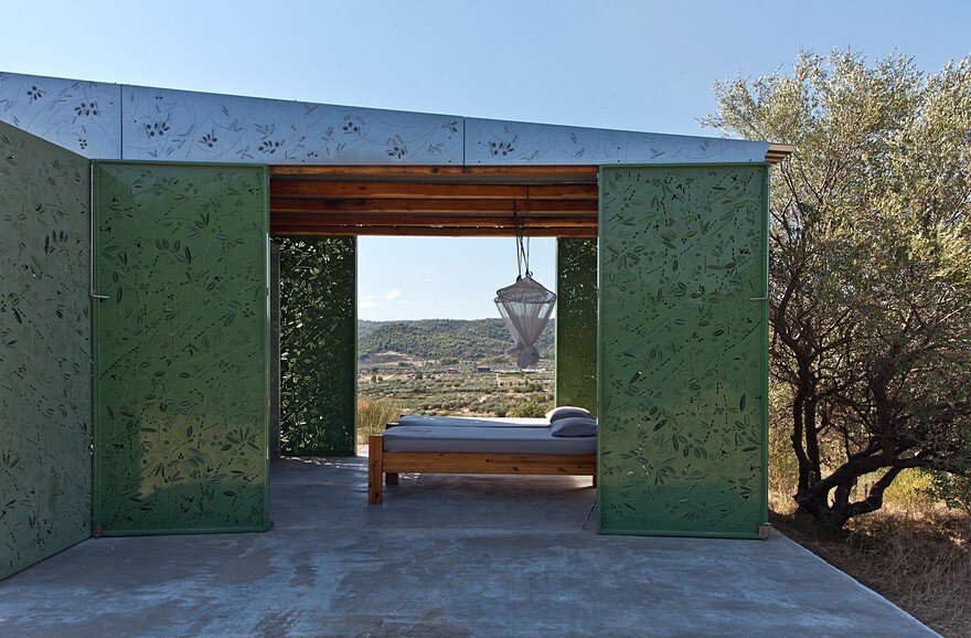 Olive Tree House in Halkidiki Greece by Eva Sopéoglou 9