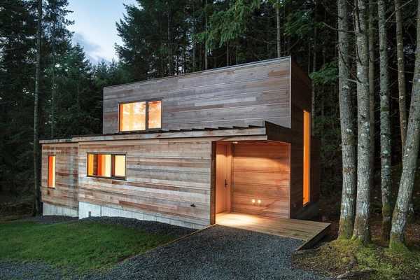 Rainforest Retreat on the Coast of Vancouver Island 1