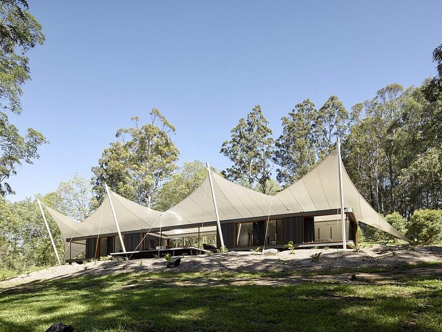 Verrierdale Tent House by Sparks Architects