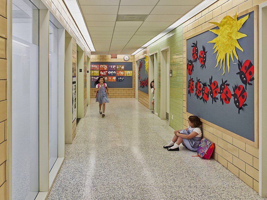 1960s Brutalist Building in Manhattan Transformed into a Vibrant Learning Environment