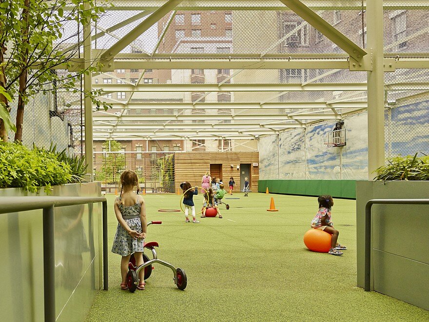 1960s Brutalist Building in Manhattan Transformed into a Vibrant Learning Environment 15
