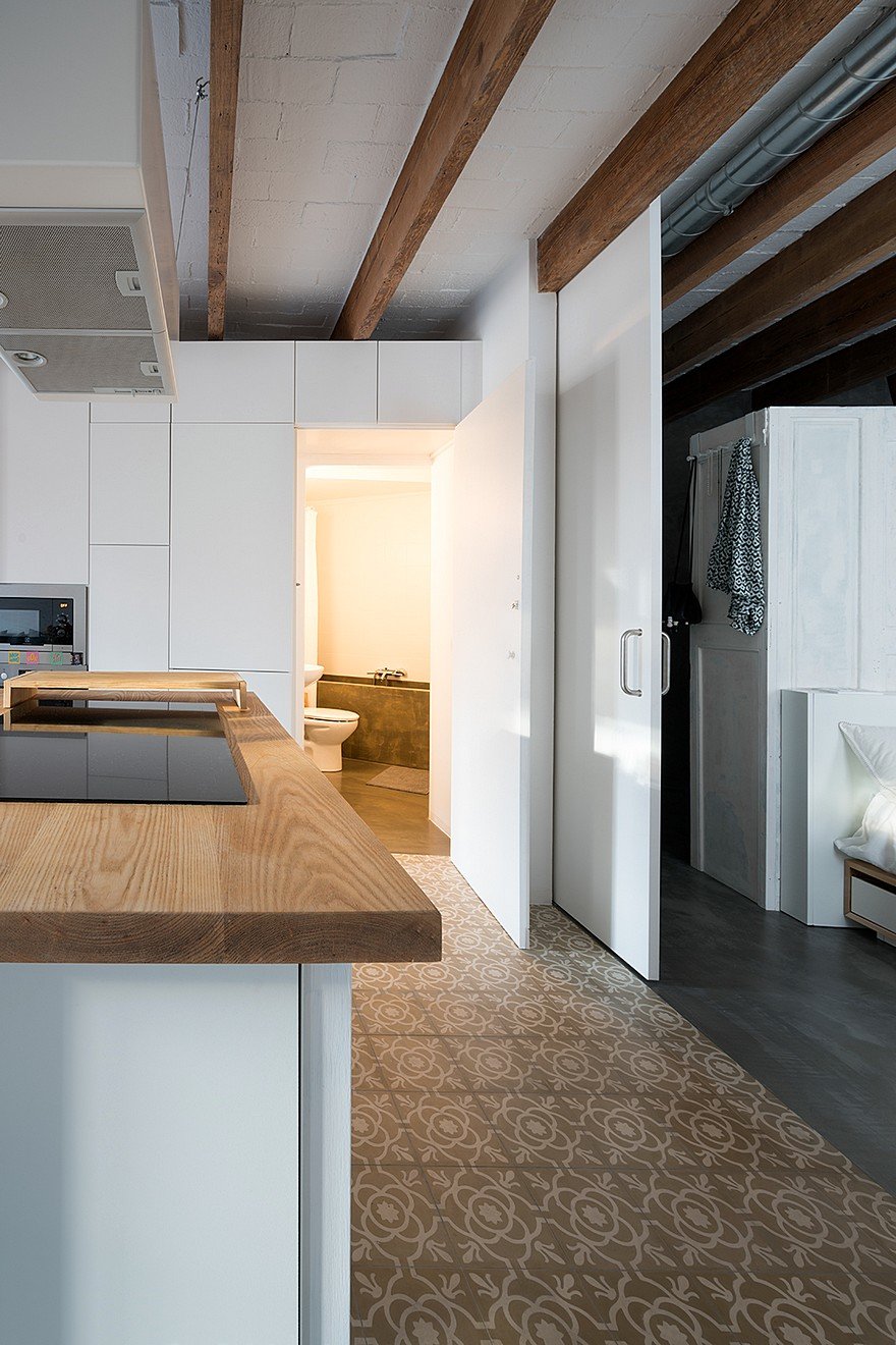 75 sqm Apartment Rehabilitation in a Old Building in Barcelona 9