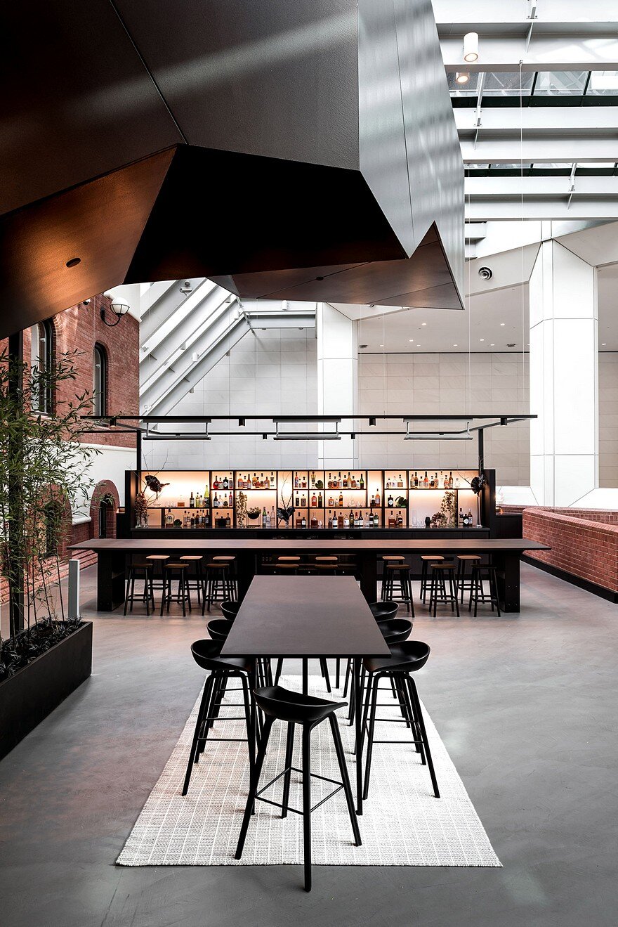 Contemporary Workplace with a Distinctive Hotel-Like Aesthetic 13