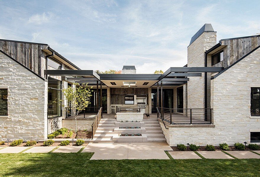 Denver Hilltop House Designed to Support a Growing Family 11
