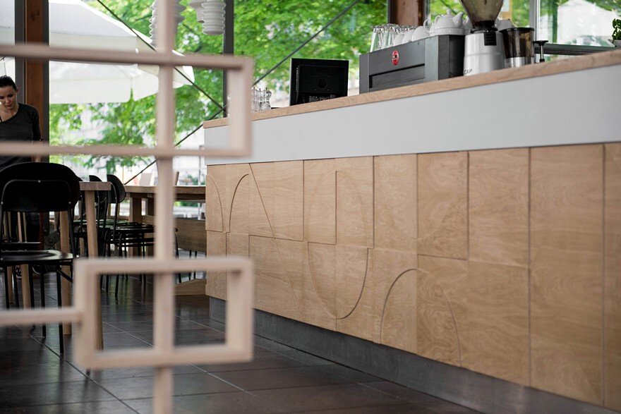 Hereford Steakhouse: Interior and Furniture Design by Loft Kolasiński 7