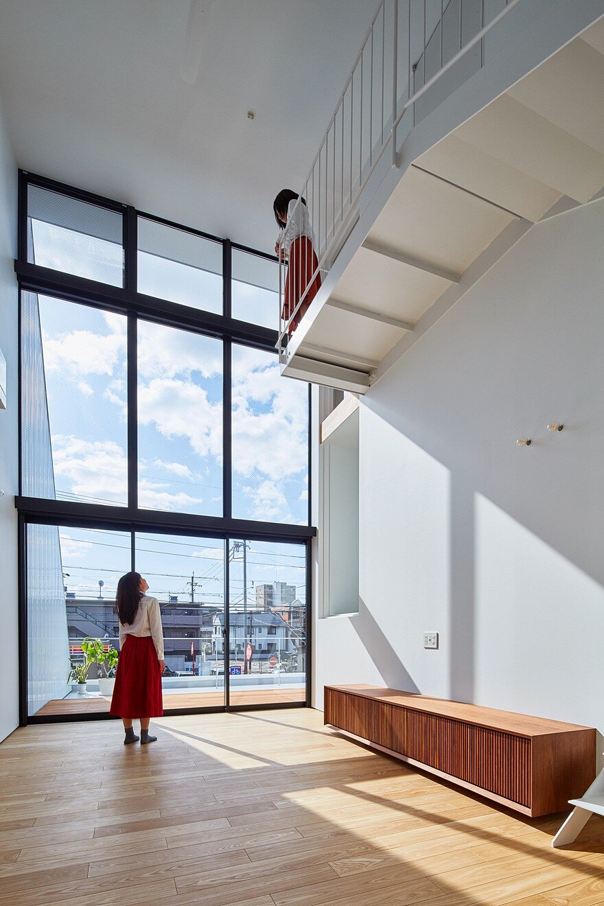 Keitaro Muto Architects Design a New Japan Three-Story Open House 1