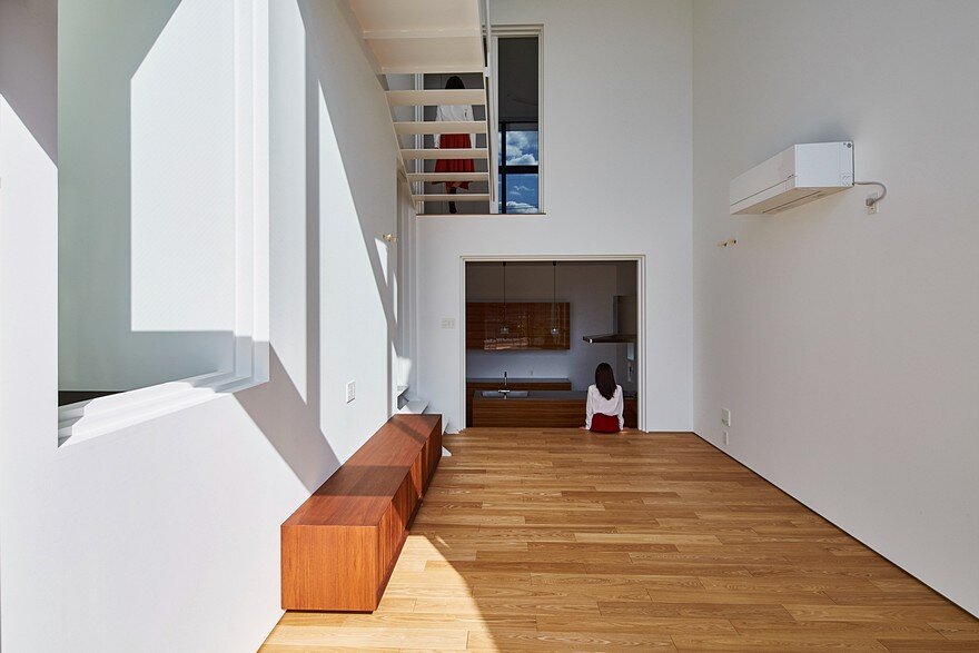 Keitaro Muto Architects Design a New Japan Three-Story Open House 3