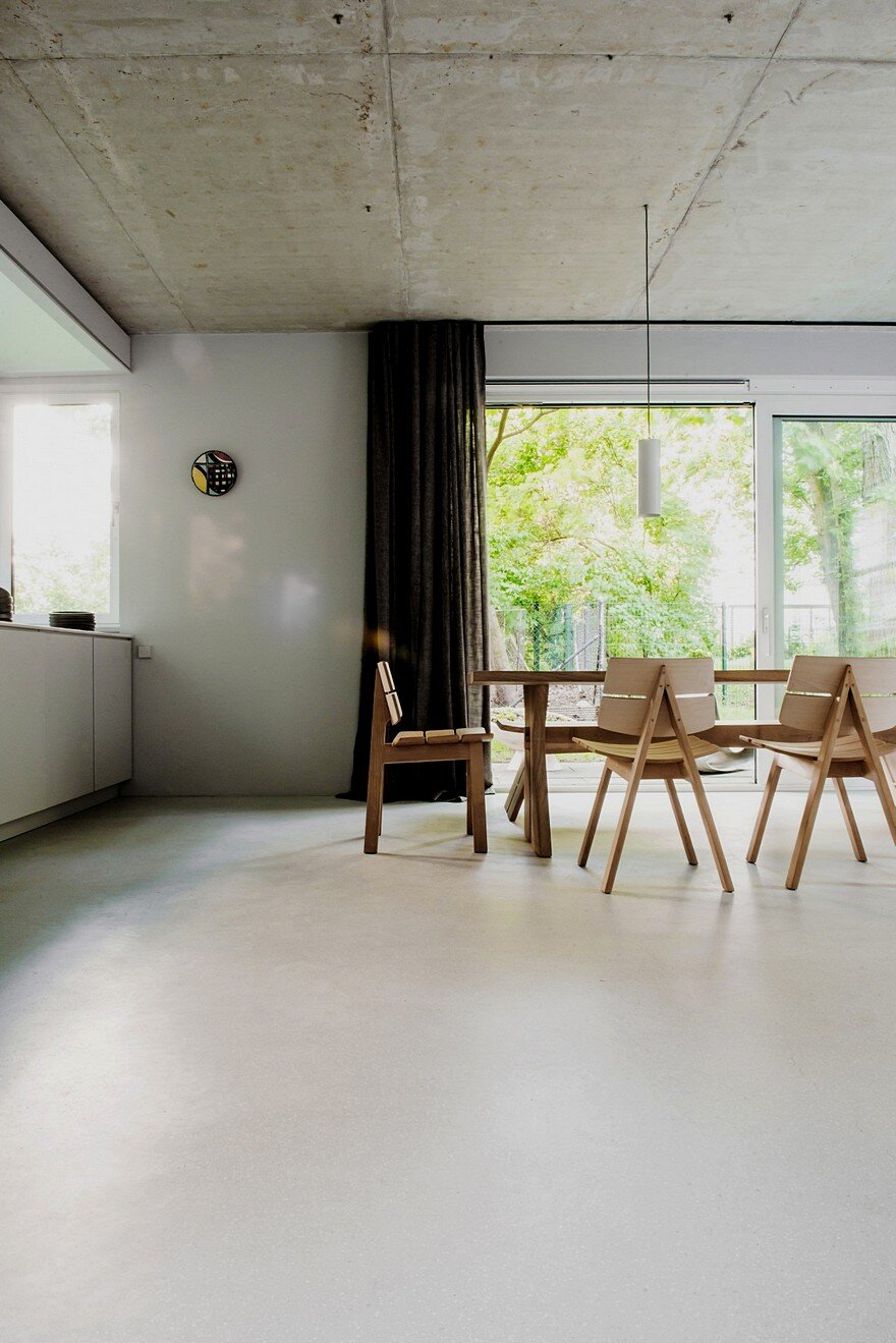 Minimalist Home with a Sleek and Clean Interiors by Studio Loft Kolasiński 6