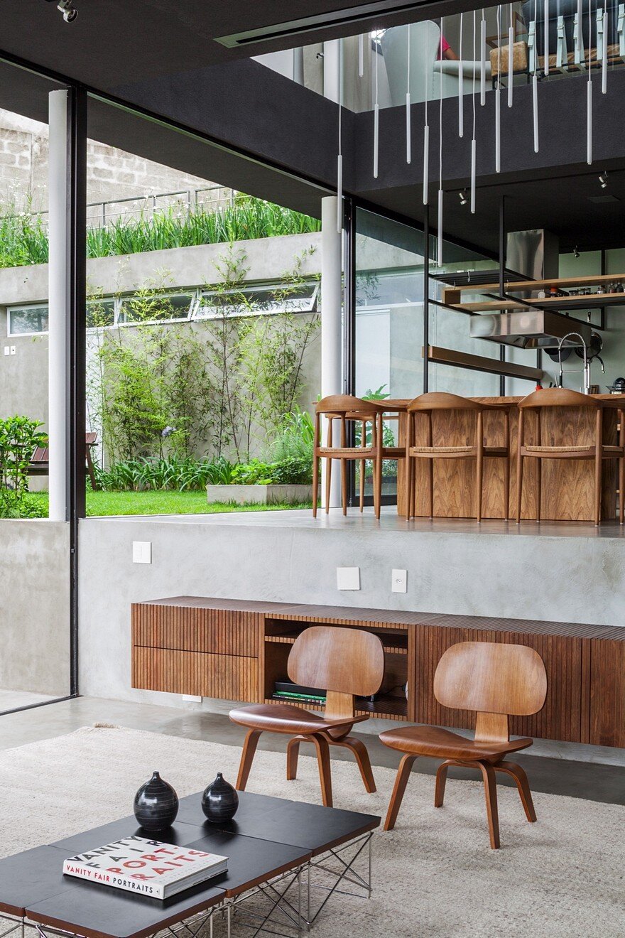 This São Paulo House Has a Mixed Structural Design that Combines Concrete with Steel 3