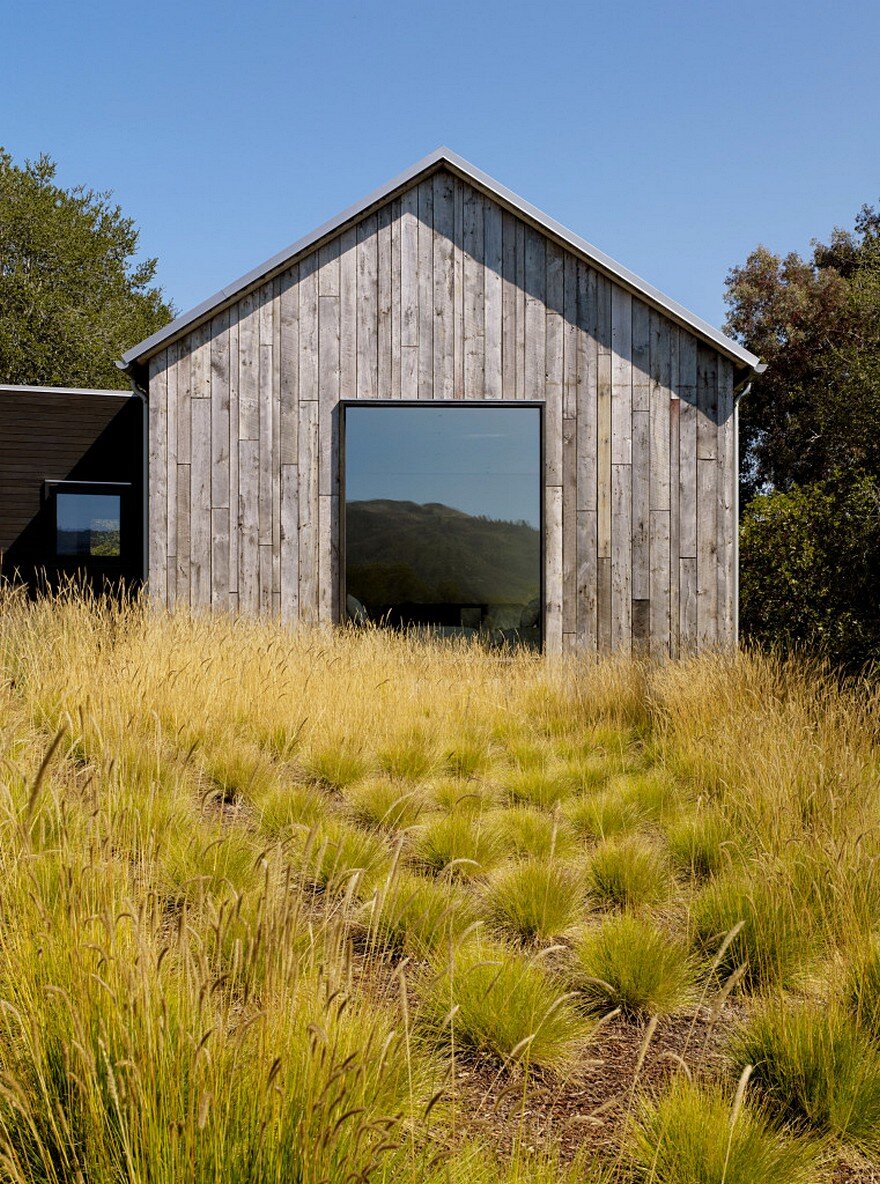 Portola Valley Barn Featuring a Rustic Exterior in Contrast with Contemporary Interior 11