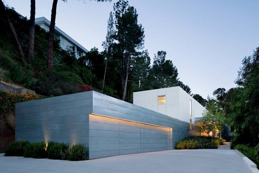 This Beverly Hills House is an Oasis that Provides a Sense of Privacy and Introspection 1