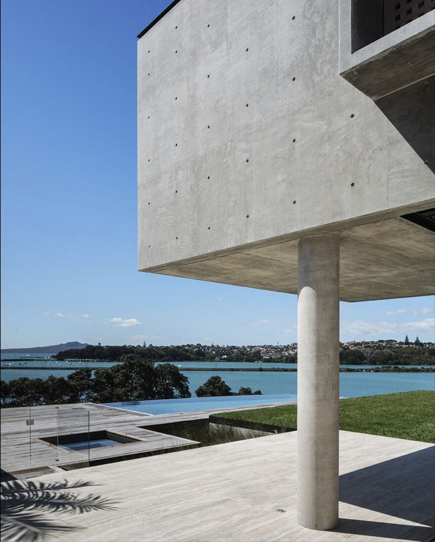 Massive Concrete Home on a Cliff Above Hobson Bay 17