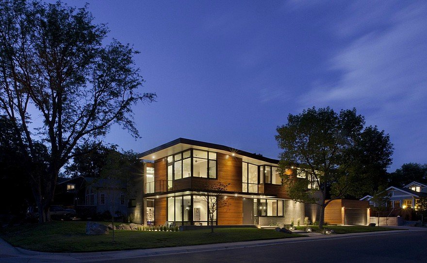 Modern Boulder House Designed for Two Professional Athletes 11