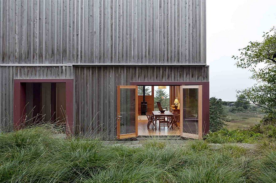 Neskowin Beach House Designed Like a Box of Cedar, Hemlock and Stone