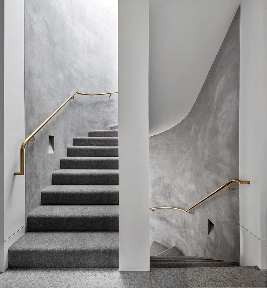 Melbourne’s B.E Architecture Has Designed a Sensational Stone House Made of 260 Tonnes of Granite 7
