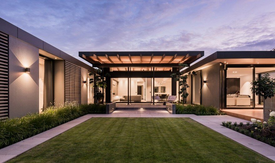 Fendalton House Features a Natural Warmth within a Slightly Industrial Aesthetic 2
