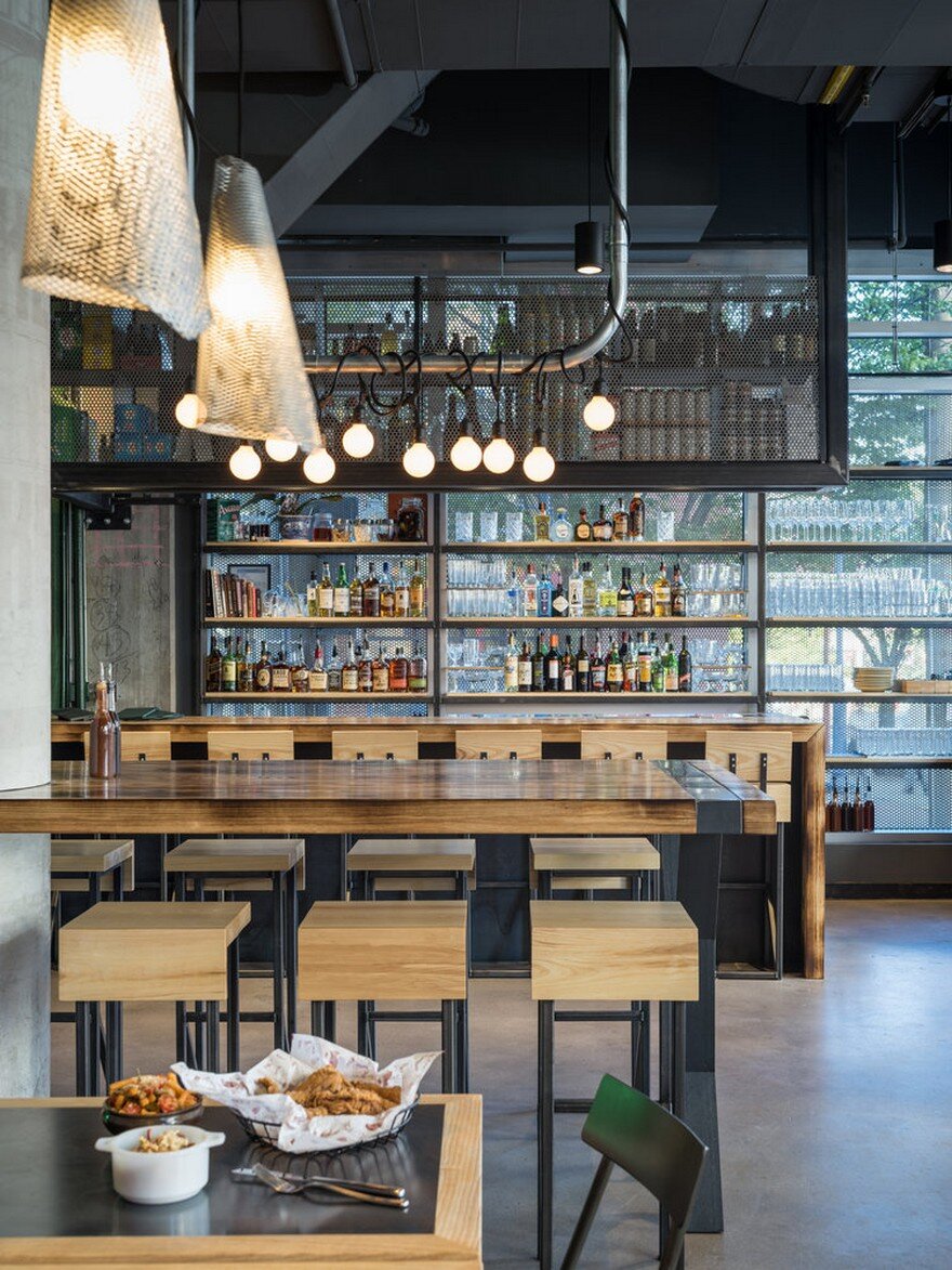 Juke Fried Chicken in Vancouver by Ply Architecture 8