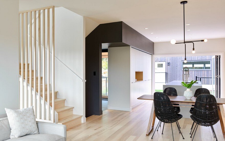 A Modern Vancouver House Clad in Cedar Shingles 3