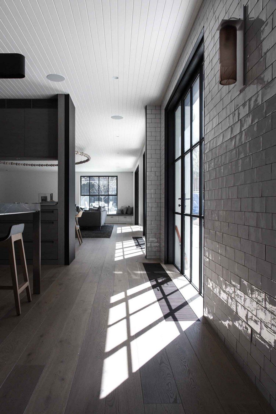 Renovation and Extension of the Hopetoun Road Residence by B.E Architecture 7