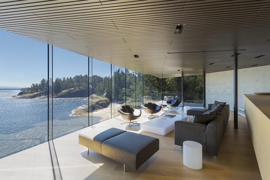 Tula House is Perched 44 Feet Above the Pacific Ocean on a Remote Island 8