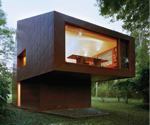 This Copper-Clad Writer's Studio Changes Color in the Shifting Light of the Day