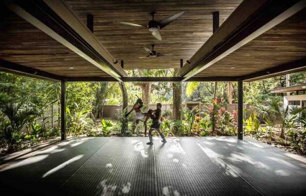 Yoga Studio and Boutique Hotel Set into in Tropical Landscape of Nosara, Costa Rica 10