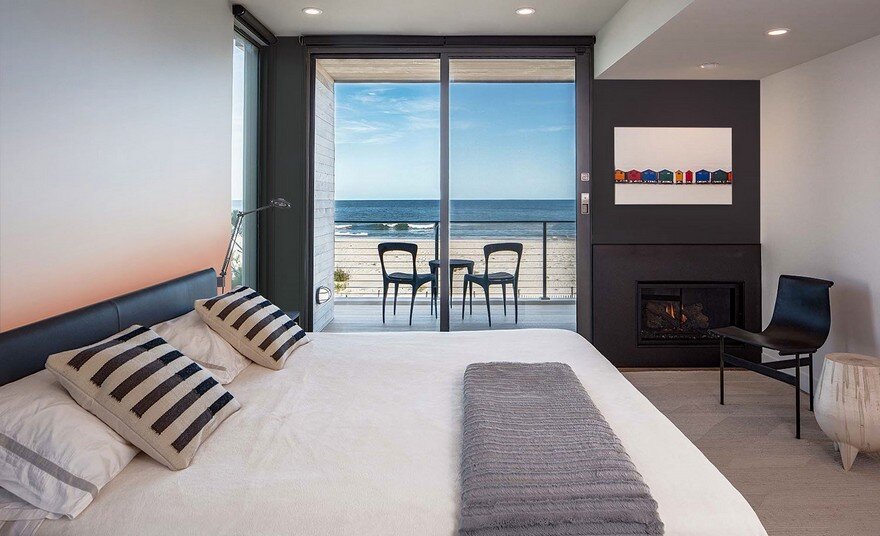 Beachfront House in New Jersey Designed for a Family of Five 9
