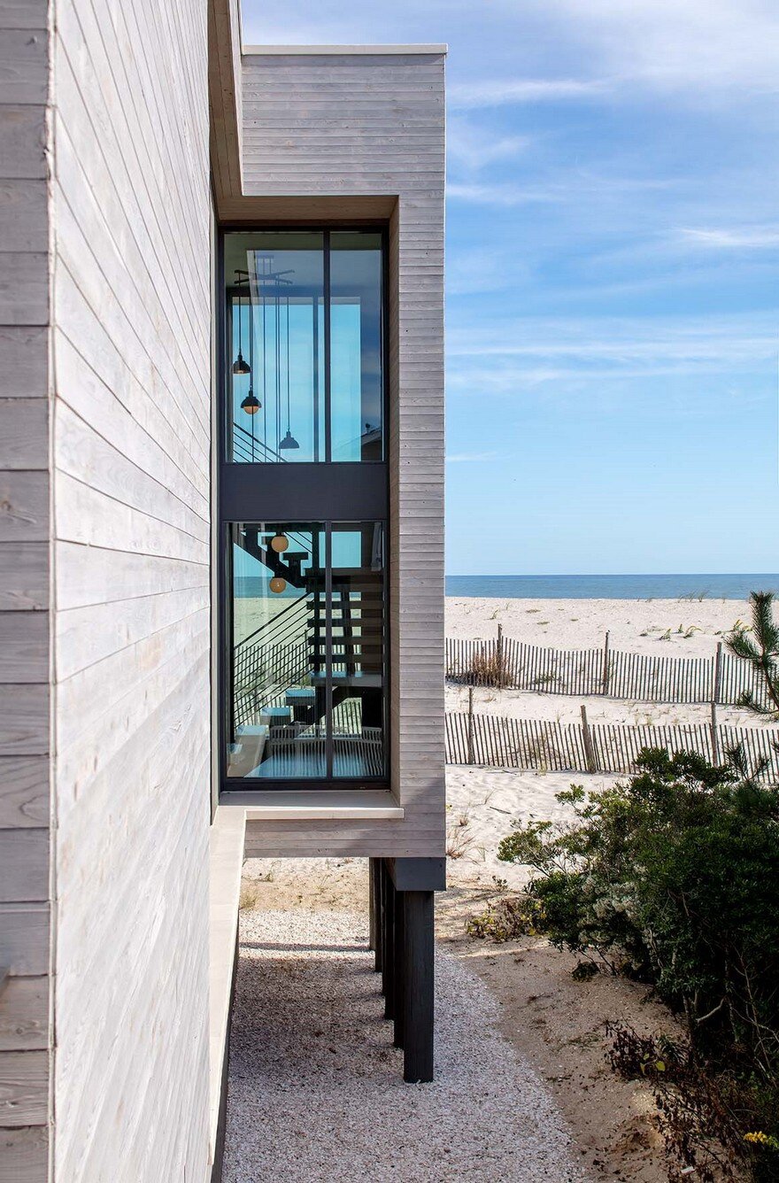 Beachfront House in New Jersey Designed for a Family of Five 2