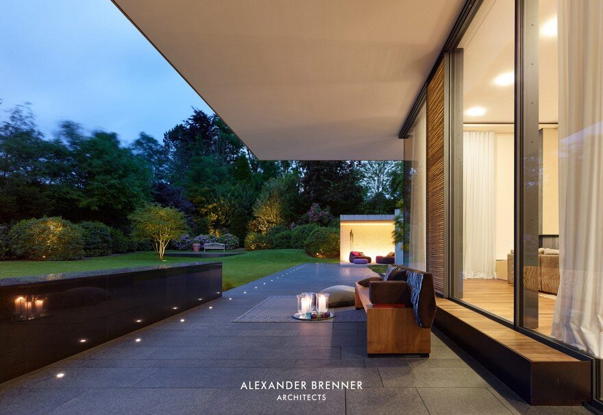 Bredeney House by Alexander Brenner Architects 16