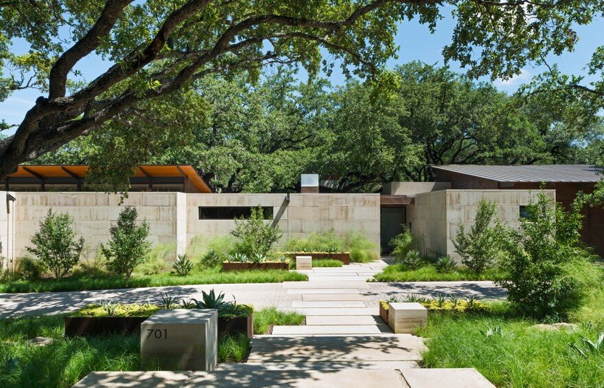 A San Antonio Retreat Designed as a Peaceful Escape from the Busy City 3