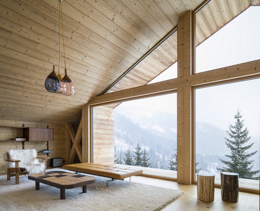 This Wooden Mountain House Features Delightful Mix of Traditional and Modern 8