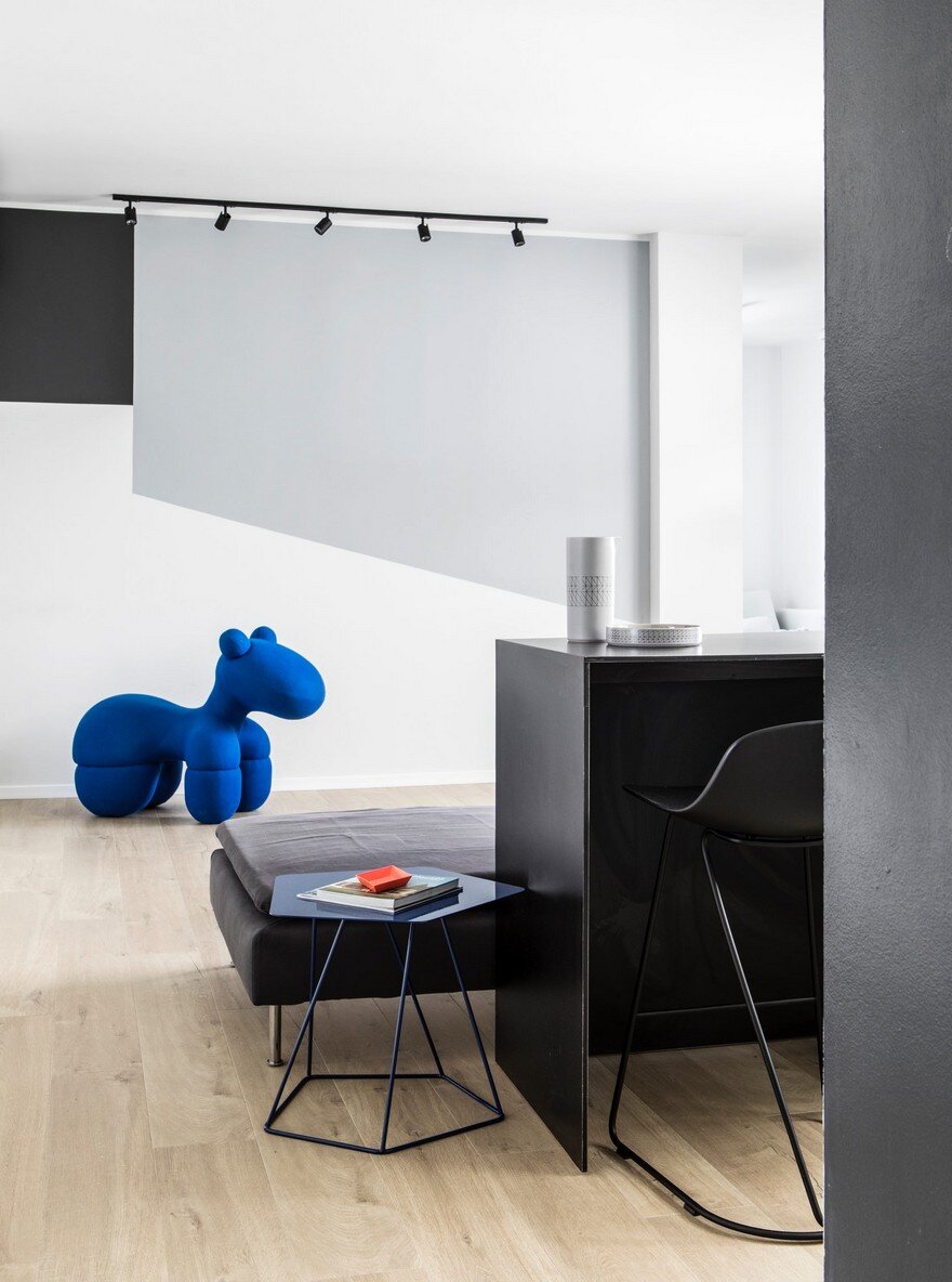 240 sqm Duplex Apartment Transformed into a Contemporary Colourful Family Space 4