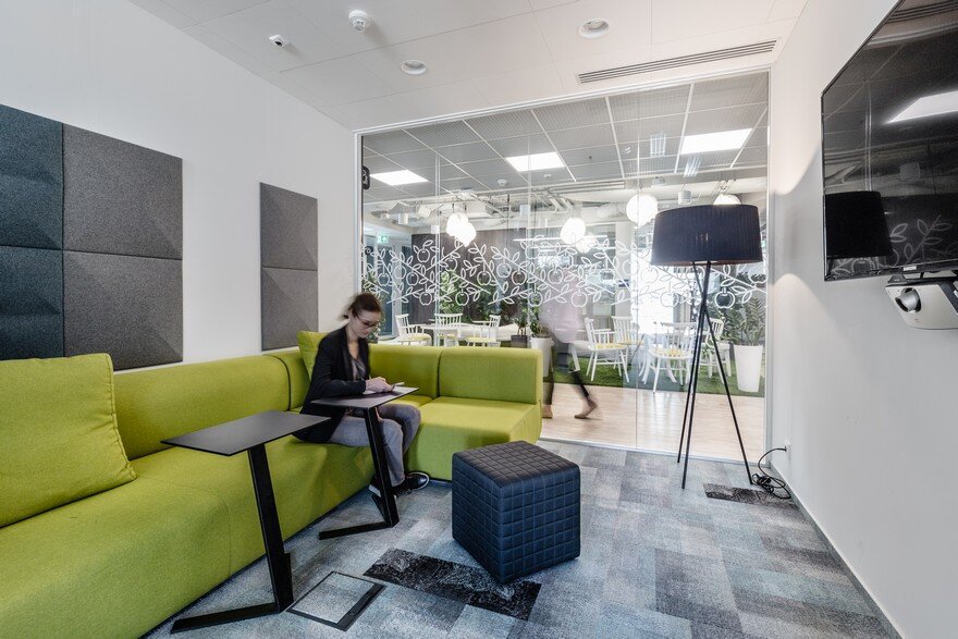 Allegro Office in Warsaw by Workplace Solutions 8