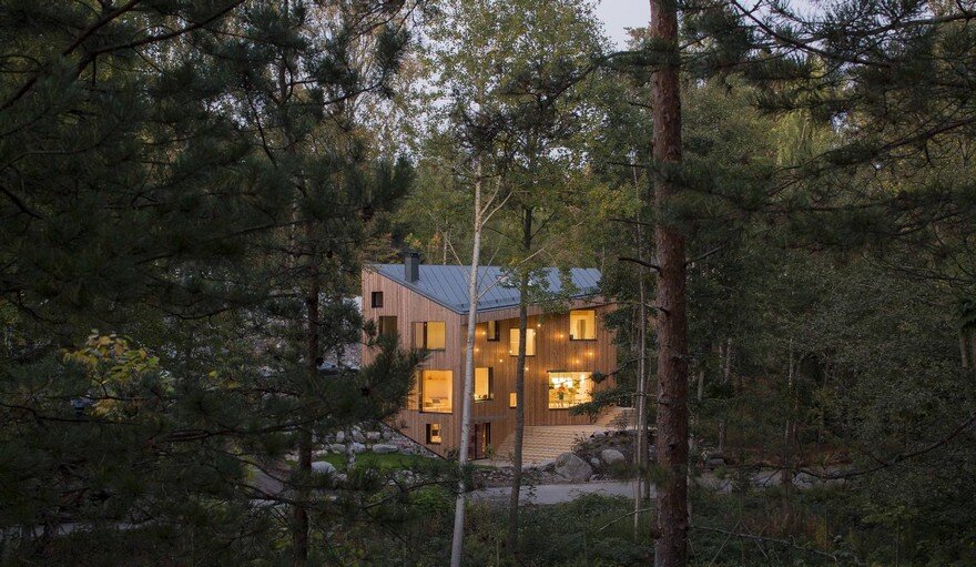 Angular House in a Forest Near Helsinki, Finland 15