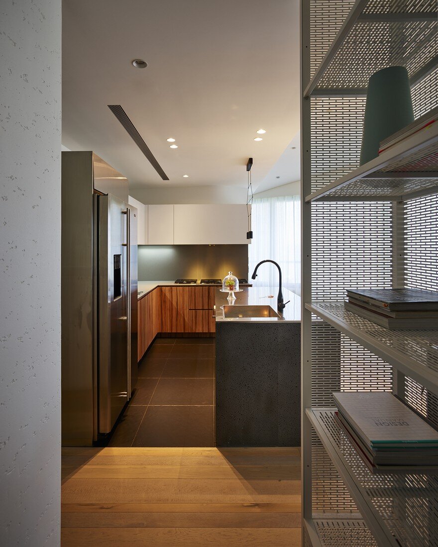 Creative Textures and Colors Optimize Taipei Apartment by Waterfrom Design 7