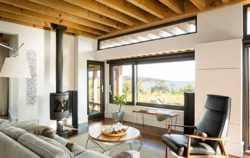 Downeast Coastal House by Winkelman Architecture