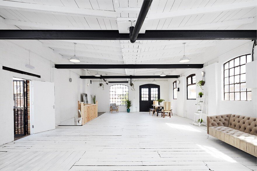 London Studio Apartment Combining Scandinavian and Industrial Design Details