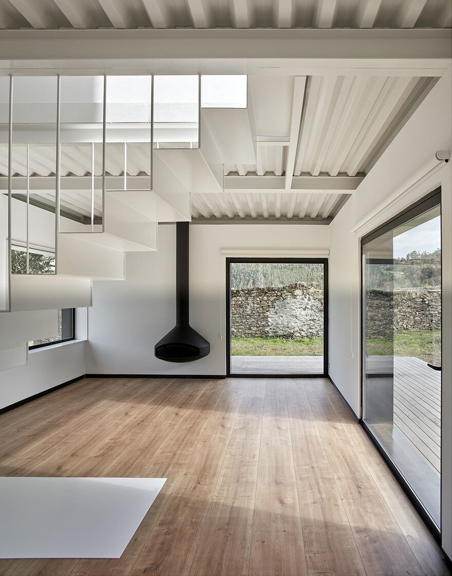 Modern Modular House Assembled in a Factory and Installed in Asturias, Spain 5
