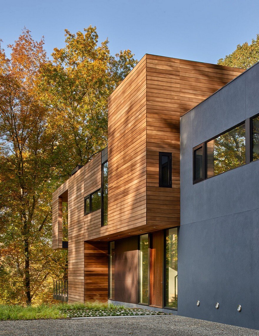 Mohican Hills House by Robert M. Gurney / Maryland 4