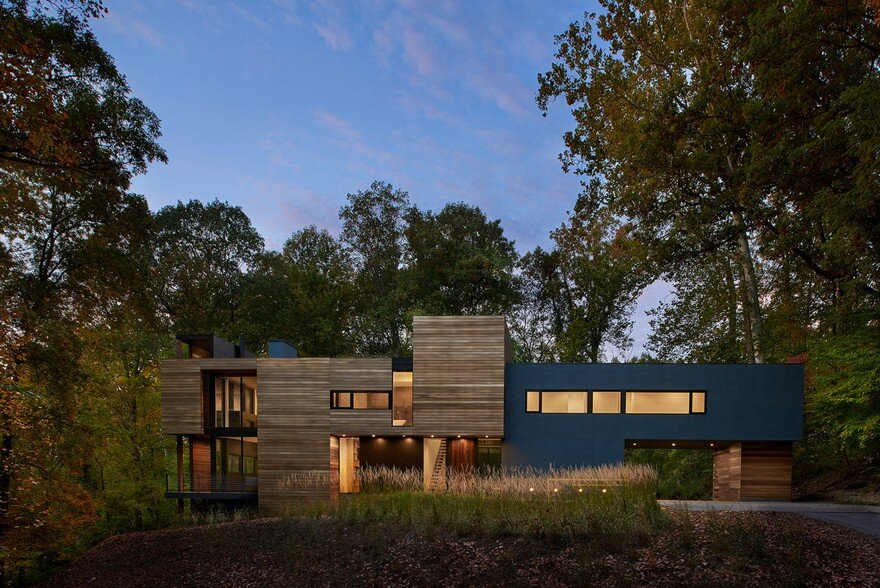 Mohican Hills House by Robert M. Gurney / Maryland 22