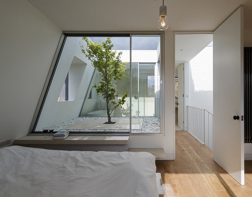 Room No Roof - Extension of a 1950s Residential Building in West London 11