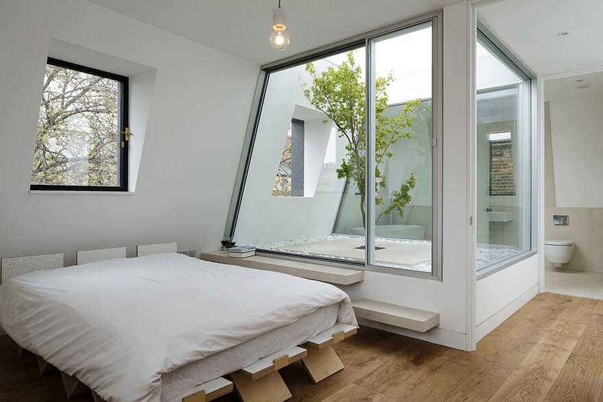 Room No Roof - Extension of a 1950s Residential Building in West London 10
