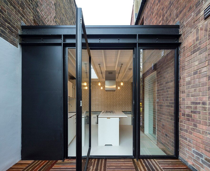Room No Roof - Extension of a 1950s Residential Building in West London 6