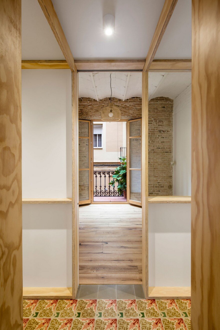XX Century Patio-Apartment Refurbished and Adapted to Mediterranean Climate in Barcelona 5