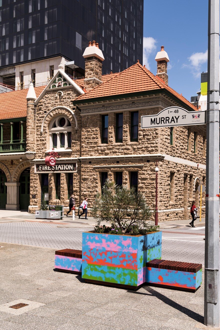 65 Planter Boxes Painted by Australian Artists Have Been Installed in Perth to Revitalize the City 12