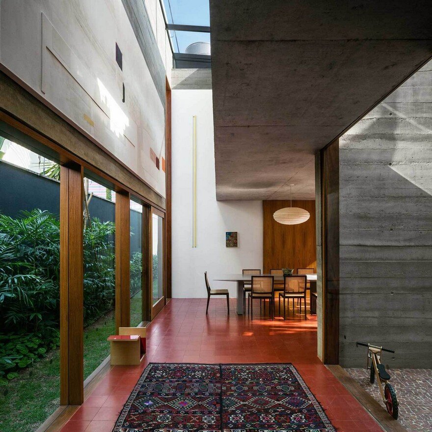 Brutalist-Inspired Concrete House in Sao Paulo by UNA Arquitetos 8